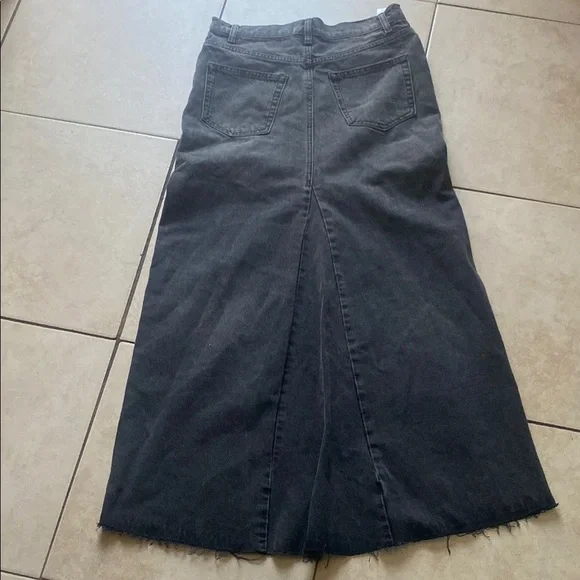 Reformation Black Maxi Trumpet Skirt for Work - Picture 4 of 11